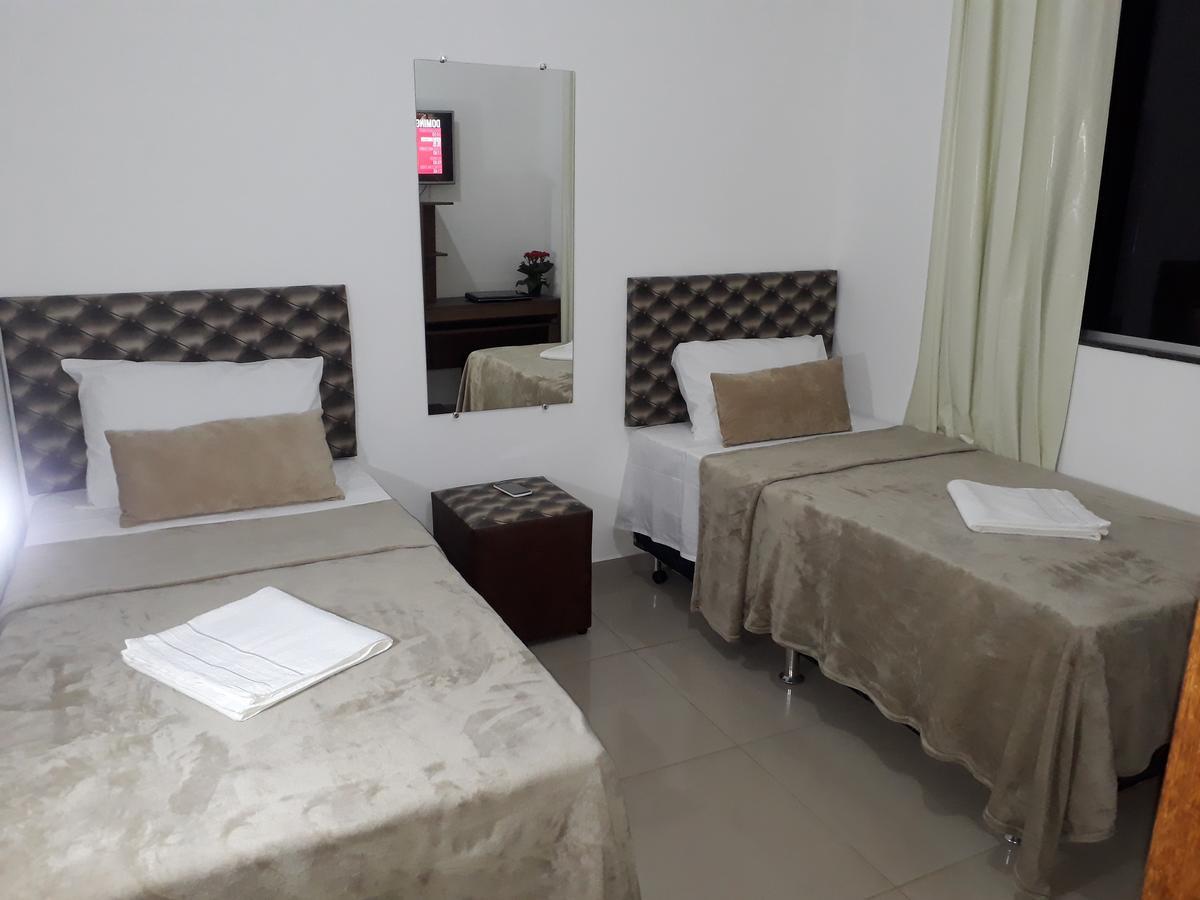Hotel Lincohn Montes Claros Esterno foto